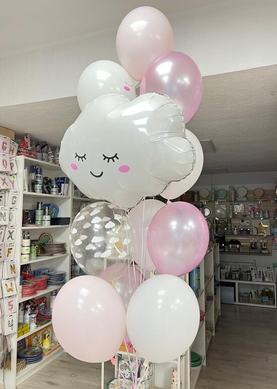 N-24 Hēlija balonu kompozīcija "Balonu pušķis ar mākoni"